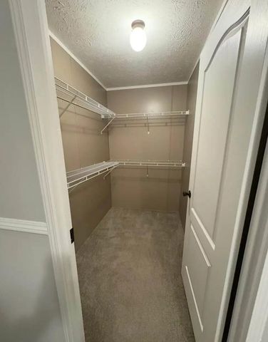 76 Sandhill Boulevard, Fort Pierce, FL 34982