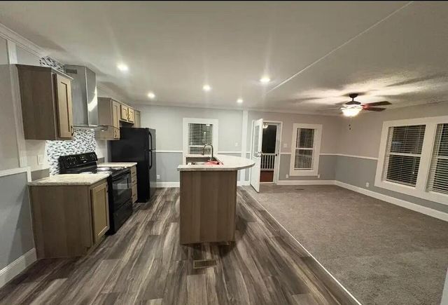 76 Sandhill Boulevard, Fort Pierce, FL 34982