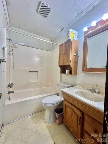 5336 Millersville Road, Taylorsville, NC 28681