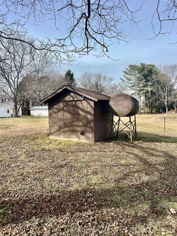 5336 Millersville Road, Taylorsville, NC 28681