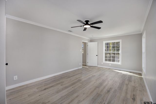 829 S College, Tyler, TX 75701