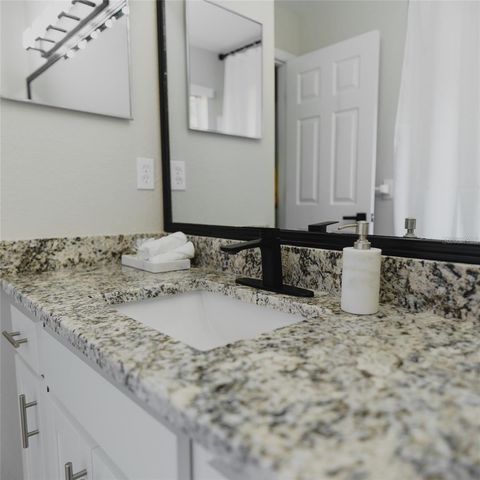 4549 MCINTOSH LANE, Sarasota, FL 34232