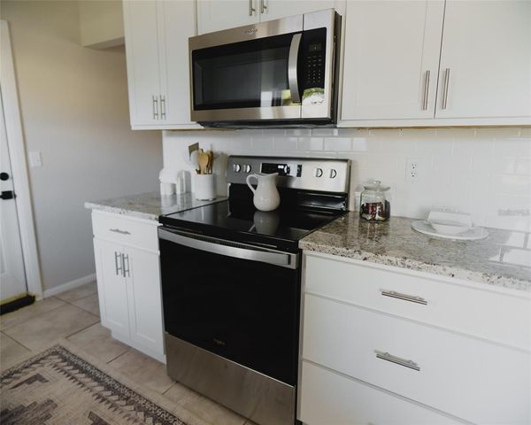 4549 MCINTOSH LANE, Sarasota, FL 34232