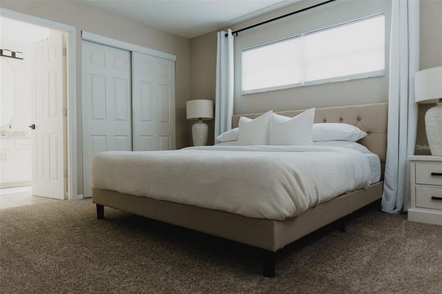 4549 MCINTOSH LANE, Sarasota, FL 34232