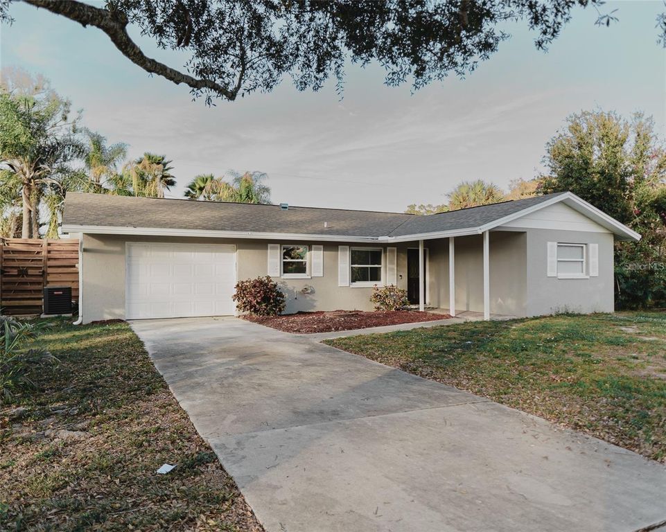 4549 MCINTOSH LANE, Sarasota, FL 34232