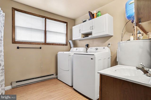 373 OAKLYN RD, Lebanon, PA 17042