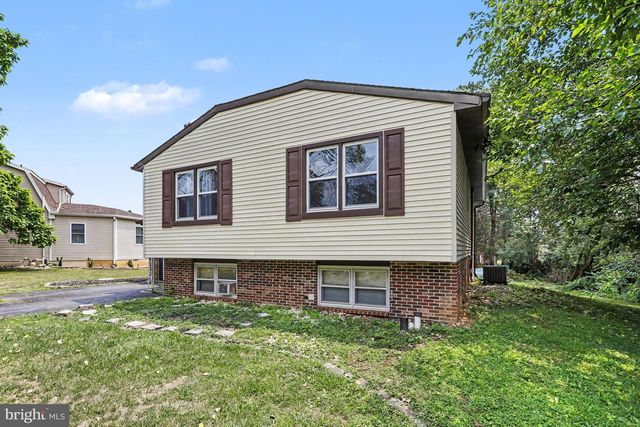 373 OAKLYN RD, Lebanon, PA 17042