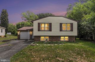 373 OAKLYN RD, Lebanon, PA 17042