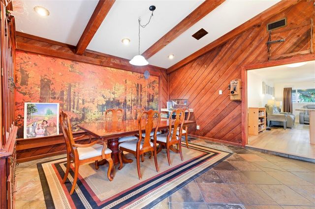 10776 124TH AVENUE N, Seminole, FL 33778