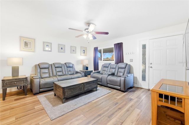 10776 124TH AVENUE N, Seminole, FL 33778