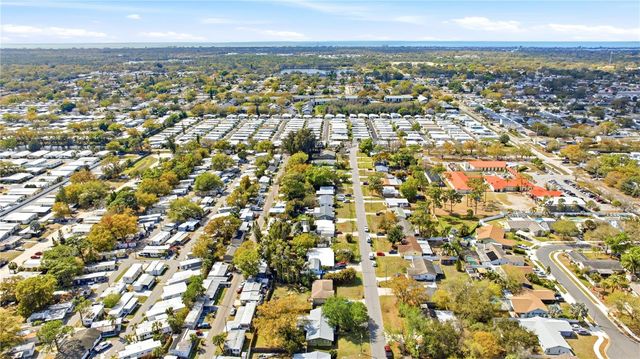 10776 124TH AVENUE N, Seminole, FL 33778