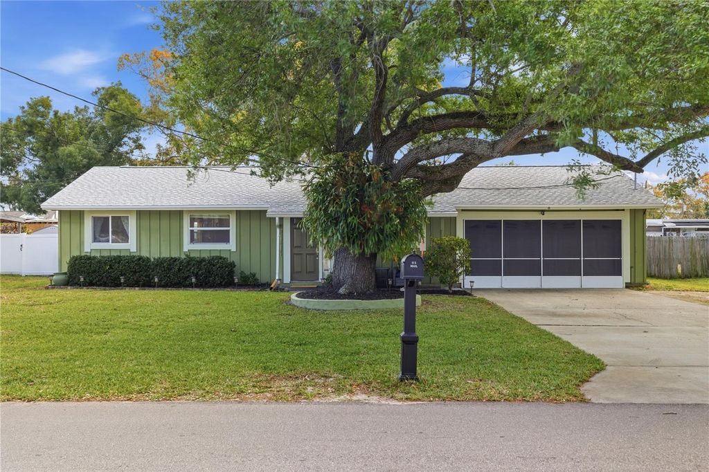 10776 124TH AVENUE N, Seminole, FL 33778