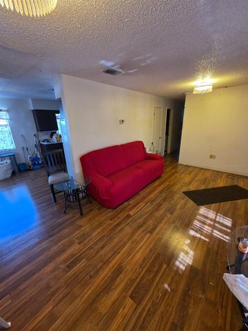 2215 EMMA STREET, Lakeland, FL 33815