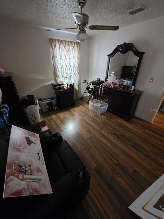 Image 12 of property listing at 2215 EMMA STREET, Lakeland, FL 33815