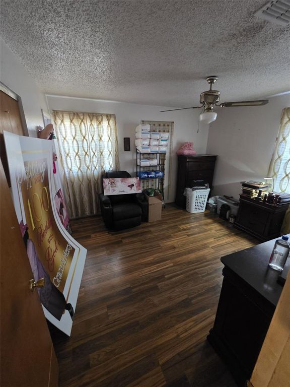 Image 13 of property listing at 2215 EMMA STREET, Lakeland, FL 33815