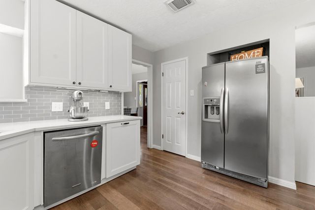 6315 Singing Creek Lane, Spring, TX 77379