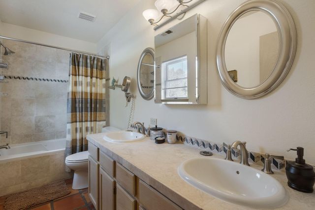 27 Sycamore Drive, Cedar Crest, NM 87008