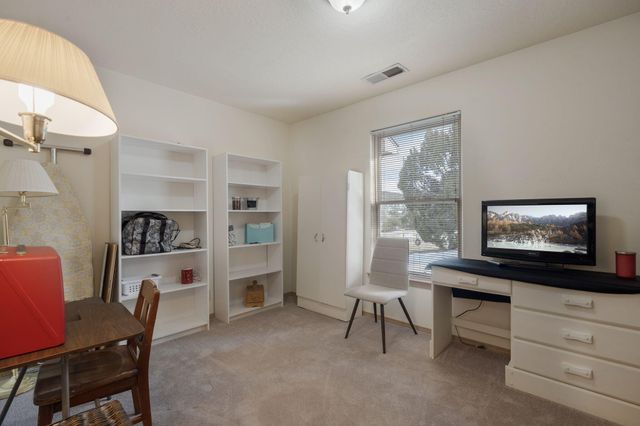 27 Sycamore Drive, Cedar Crest, NM 87008