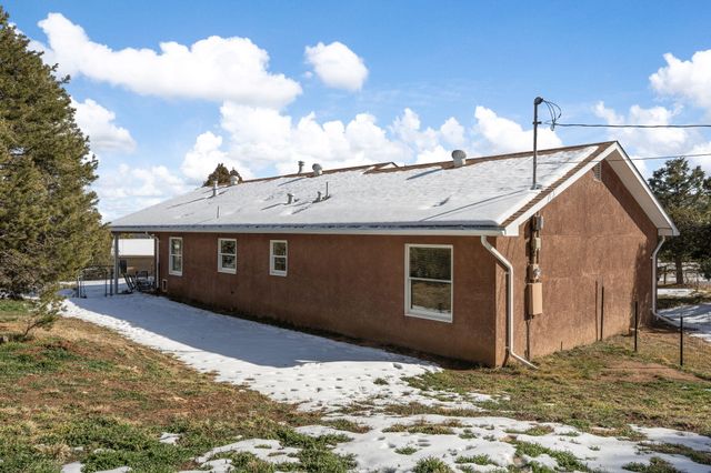 27 Sycamore Drive, Cedar Crest, NM 87008