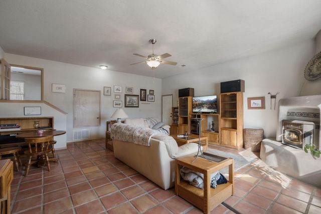 27 Sycamore Drive, Cedar Crest, NM 87008