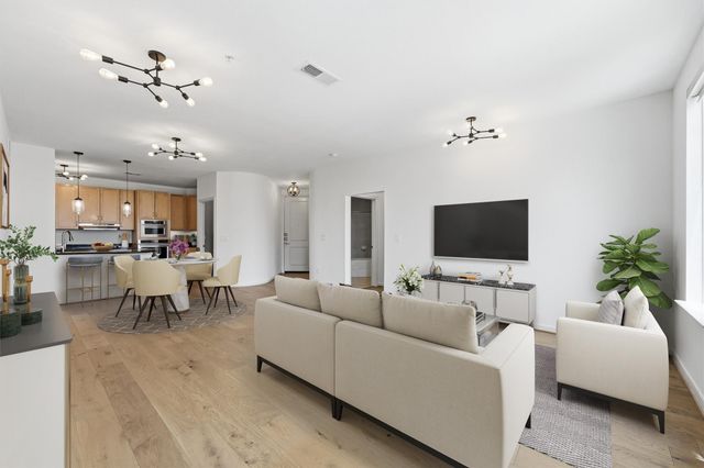 505 Jackson Hill Street 307, Houston, TX 77007