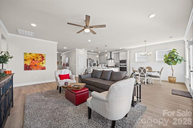 3235 Gavin Lane, Harrisburg, NC 28075