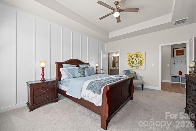 3235 Gavin Lane, Harrisburg, NC 28075