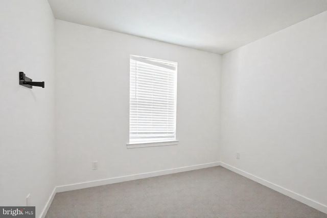 404 PINE AVE, Deptford, NJ 08096