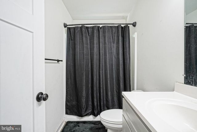 404 PINE AVE, Deptford, NJ 08096