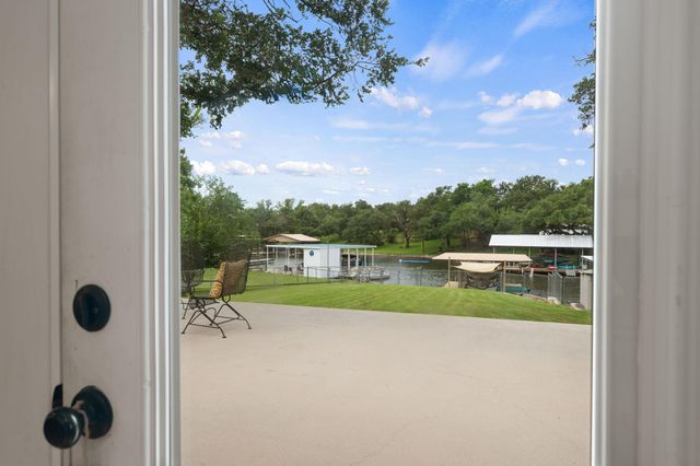 2350 Wisteria DR, Kingsland, TX 78639