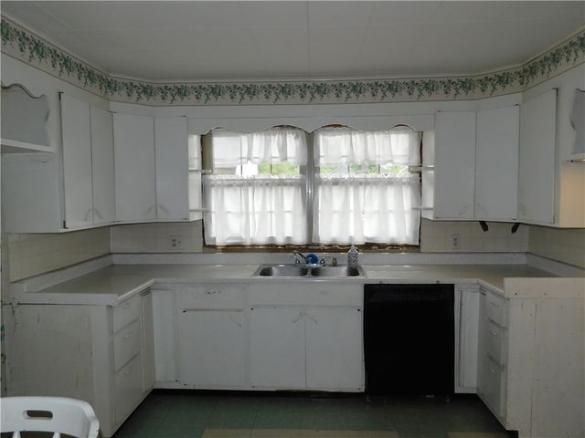 110 Holbert Stretch Road, Pittsburgh, PA 15327