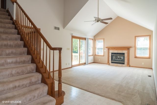 106 E Fox Road, Yorkville, IL 60560
