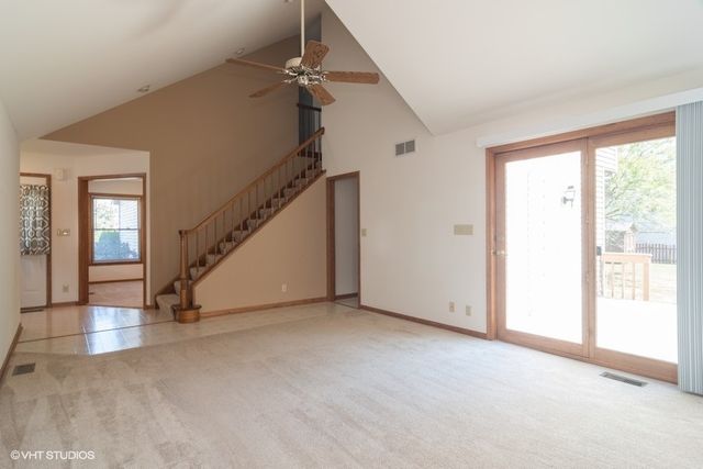 106 E Fox Road, Yorkville, IL 60560