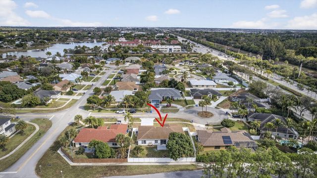 102 Brook Woode Court, Royal Palm Beach, FL 33411