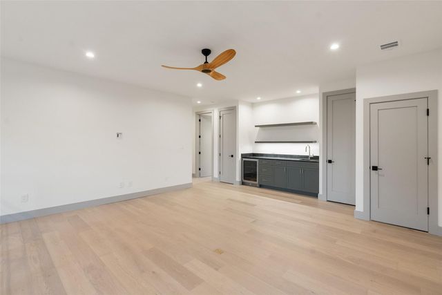 1500 Lipan TRL, Austin, TX 78733