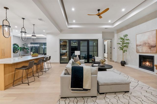 1500 Lipan TRL, Austin, TX 78733