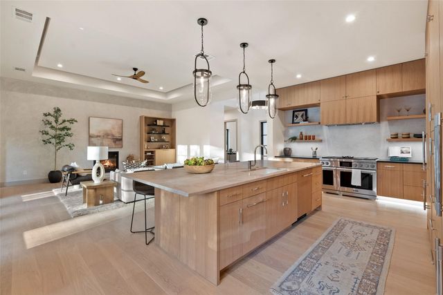 1500 Lipan TRL, Austin, TX 78733