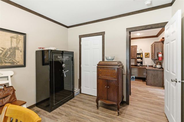 7921 Vista Ranch RD, Smithville, TX 78957