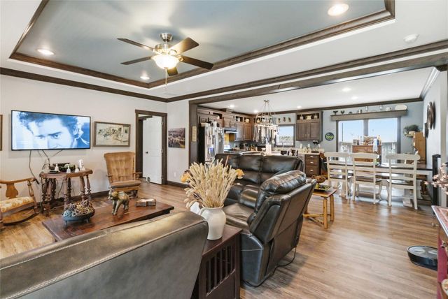 7921 Vista Ranch RD, Smithville, TX 78957