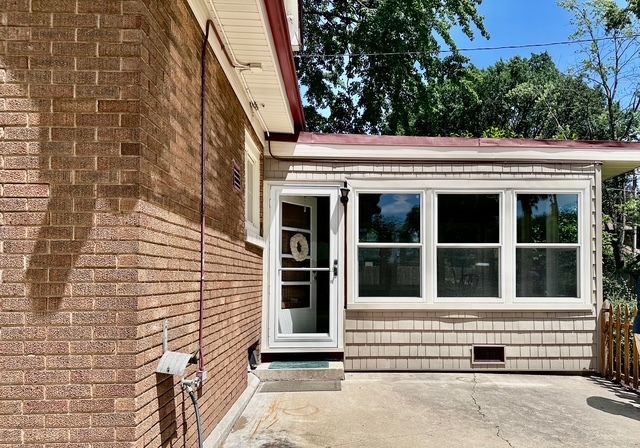 1208 TAYLOR Street, Joliet, IL 60435