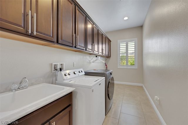 4310 Horizon Homes Street, Las Vegas, NV 89129