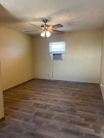 2512 40th Street, Lubbock, TX 79413