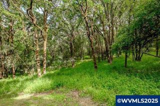 726 Scenic Dr NW, Albany, OR 97321