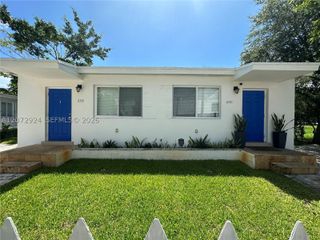 6331 NE 4th Ct 1, Miami, FL 33138