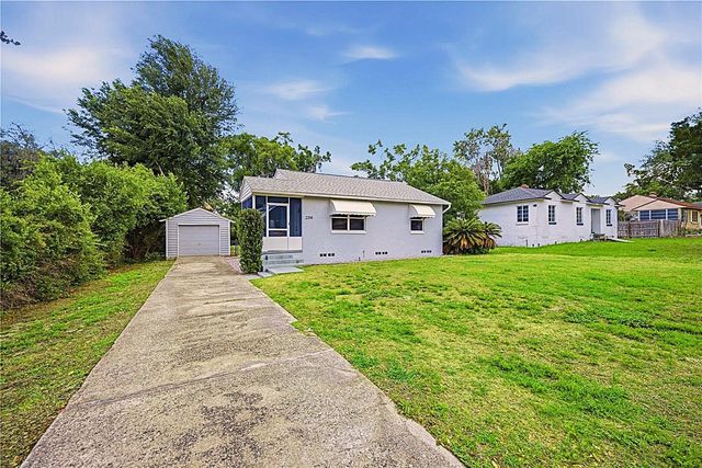 2314 BUTLER STREET, Leesburg, FL 34748