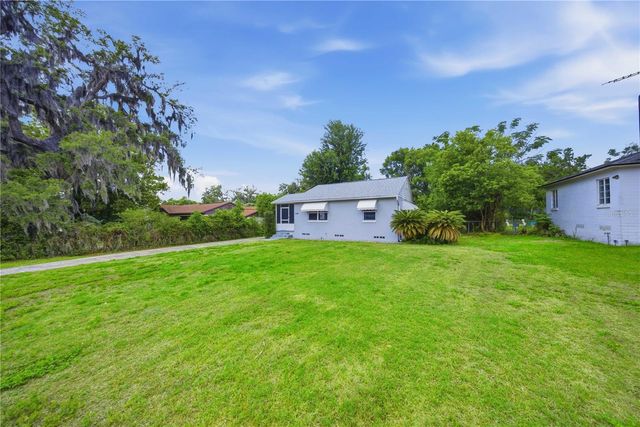 2314 BUTLER STREET, Leesburg, FL 34748