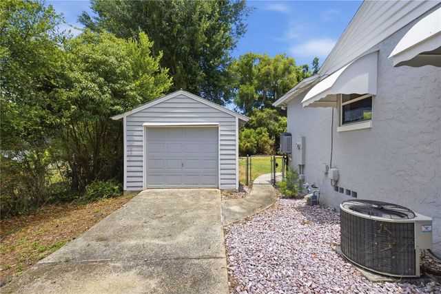 2314 BUTLER STREET, Leesburg, FL 34748