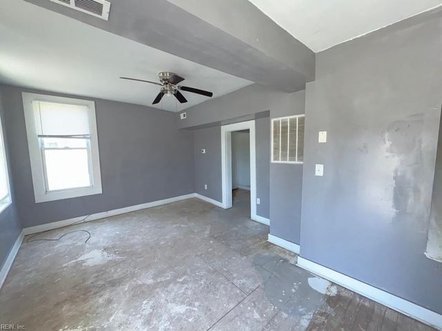 3004 George Washington HWY, Portsmouth, VA 23704