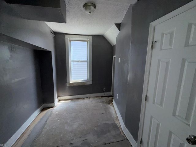 3004 George Washington HWY, Portsmouth, VA 23704