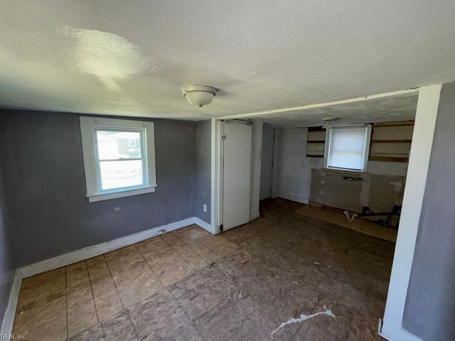 3004 George Washington HWY, Portsmouth, VA 23704